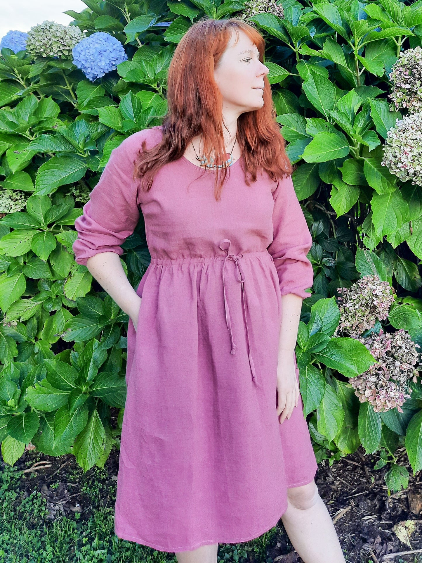 Pre-made Rosie Dress (rouge linen) - size M