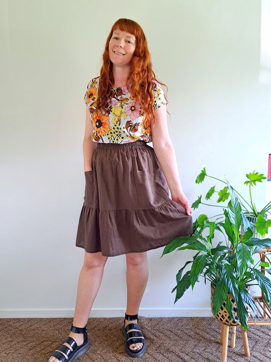 Pre-made Sadie Skirt (Espresso linen/cotton) - size M