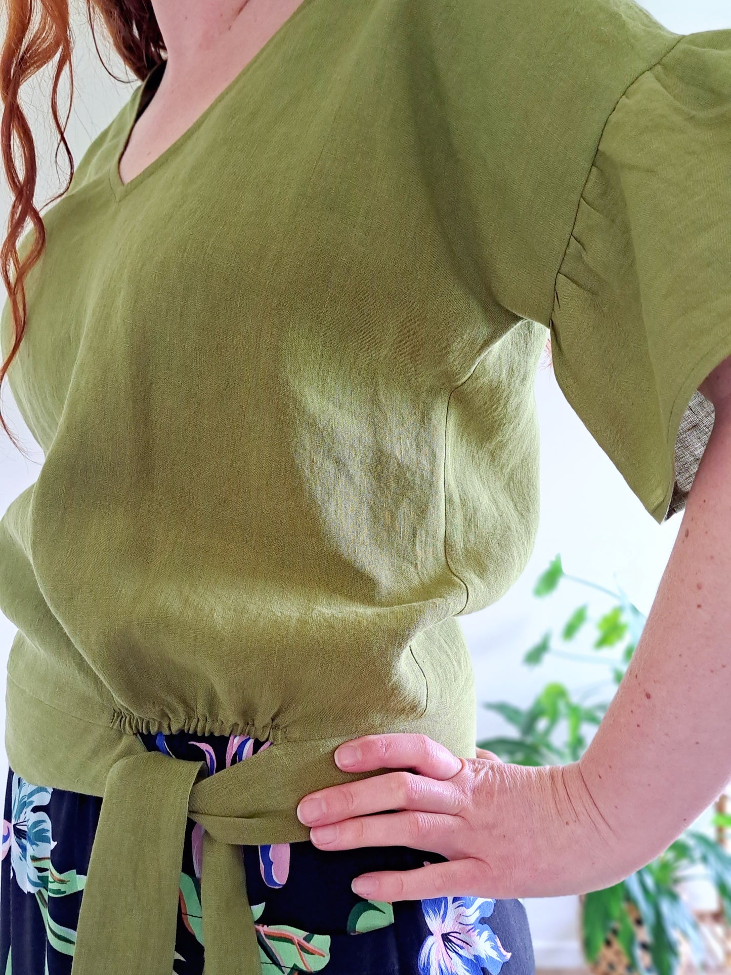 Pre-made Maddie Tie Top (olive linen) - size L