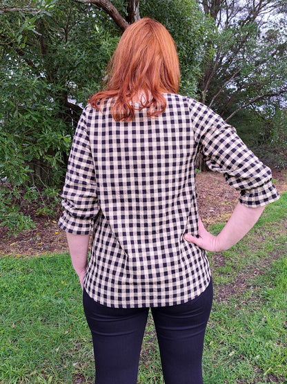 Jacqui Blouse (linen) - made to order