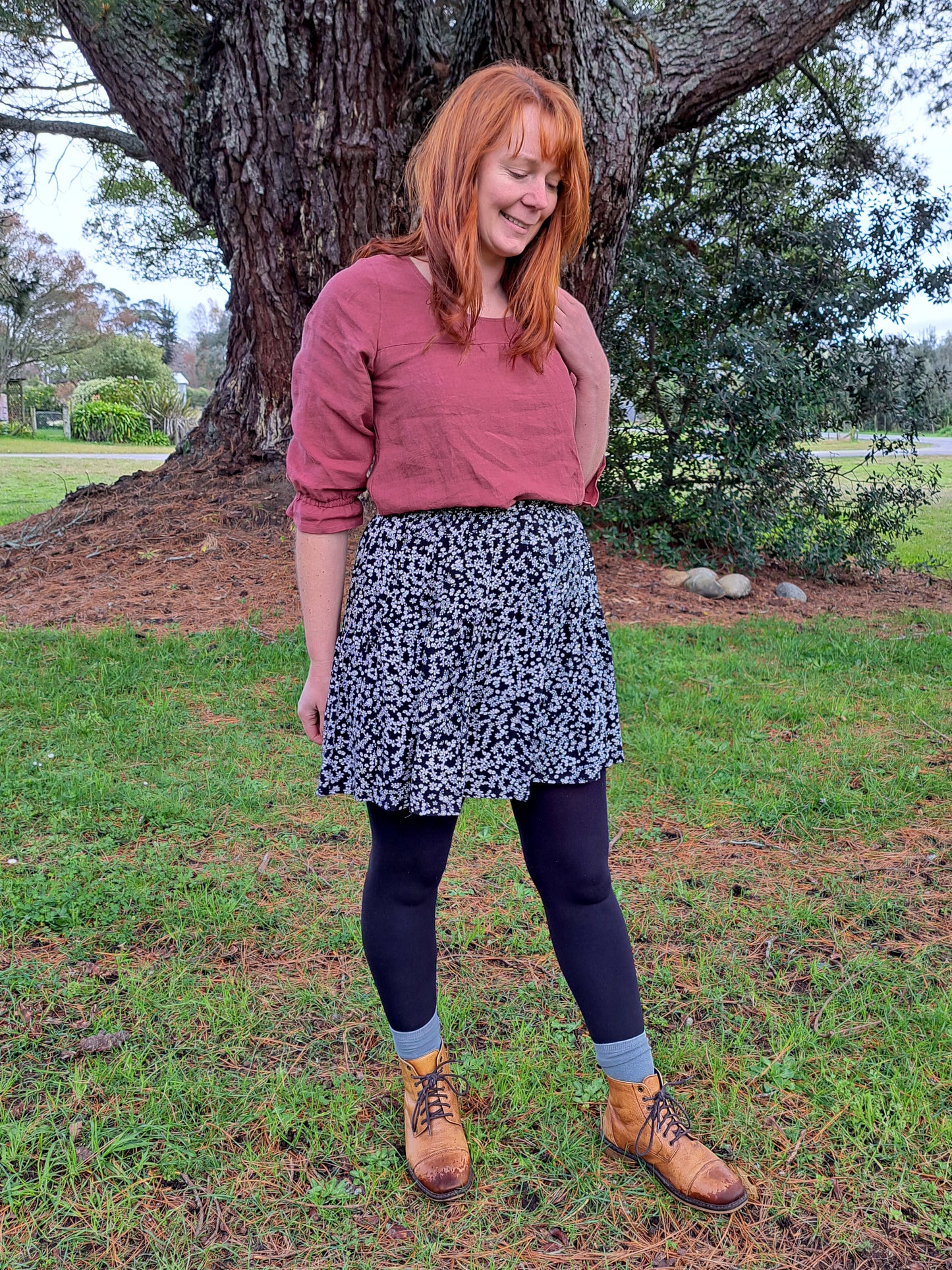 Jacqui Blouse (linen) - made to order