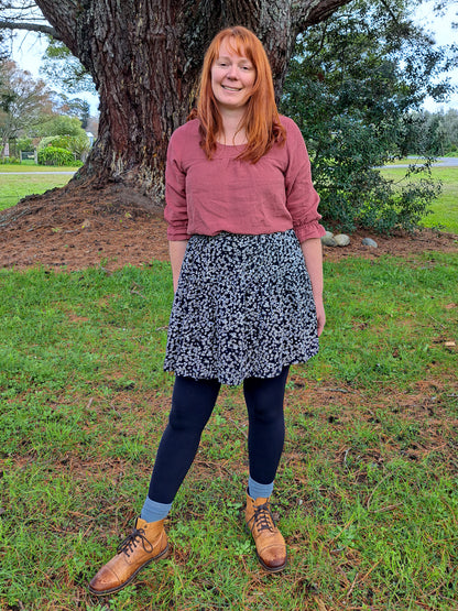 Jacqui Blouse (linen) - made to order